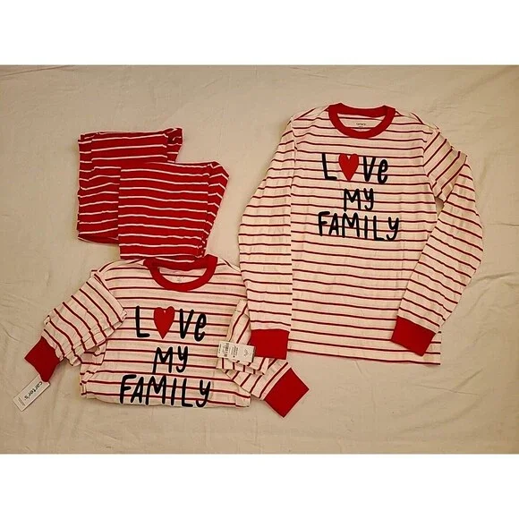 NWT Adult Carters Christmas Pajamas Pjs 2 pc White Red Medium Loungewear - Picture 8 of 11